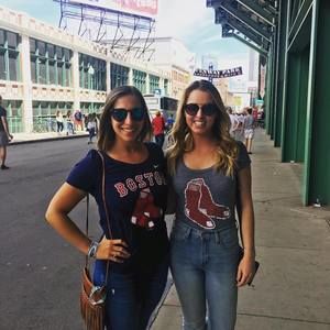 Meet your Posher, Sara